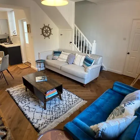Holiday home Cosy 2 Bedroom In Scarborough's Old Town Scarborough