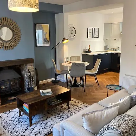 Cosy 2 Bedroom In Scarborough's Old Town * Scarborough