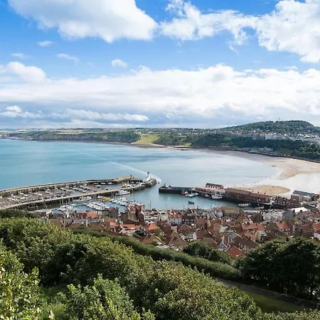 Cosy 2 Bedroom In Scarborough's Old Town