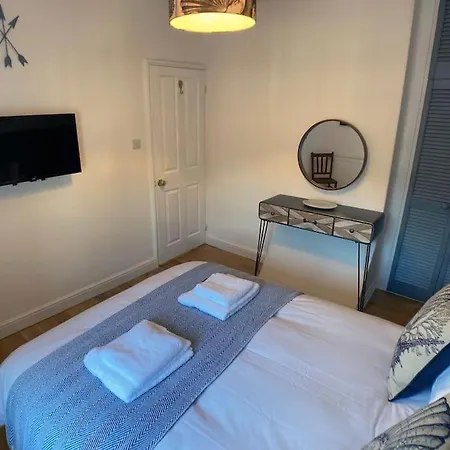 Cosy 2 Bedroom In Scarborough's Old Town * Scarborough